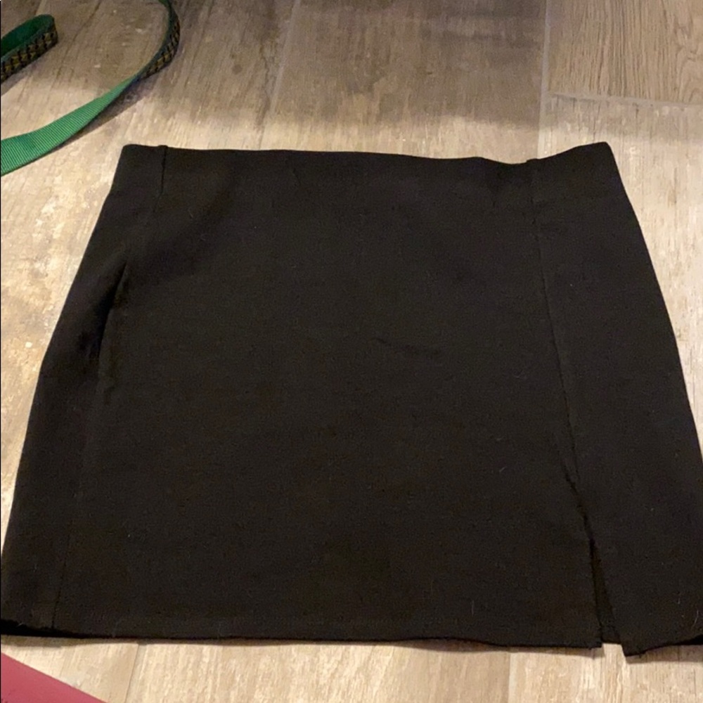 forever 21 mini skirt with split